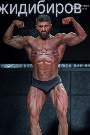 CLASSIC PHYSIQUE